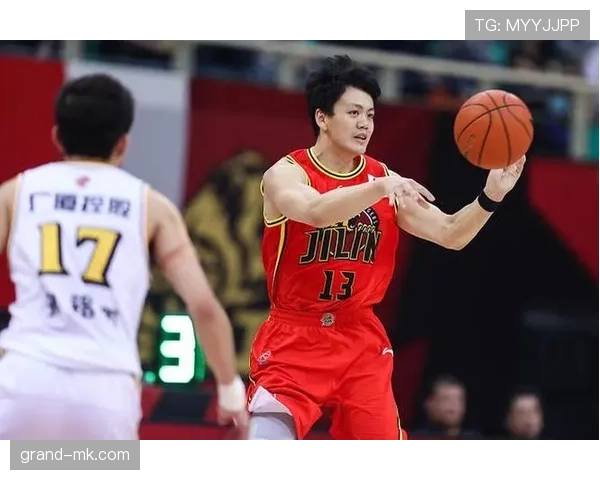 日本男足近两场友谊赛均显中前场高效运转，对夏末大赛集训奠定良好状态基础